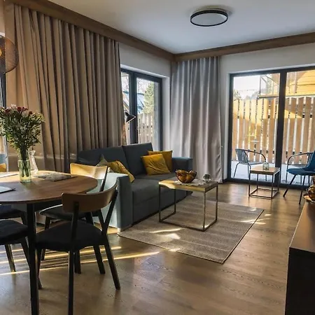 Nowy Modrzew W Centrum Закопане